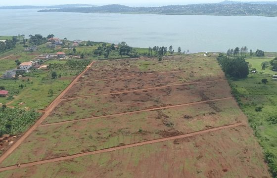 Lakeside Estate Kawuku – Bwerenga
